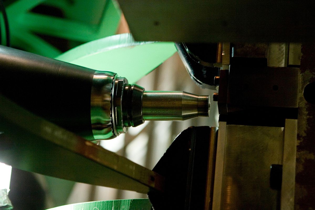 Friction stir welding process on an aluminium workpiece